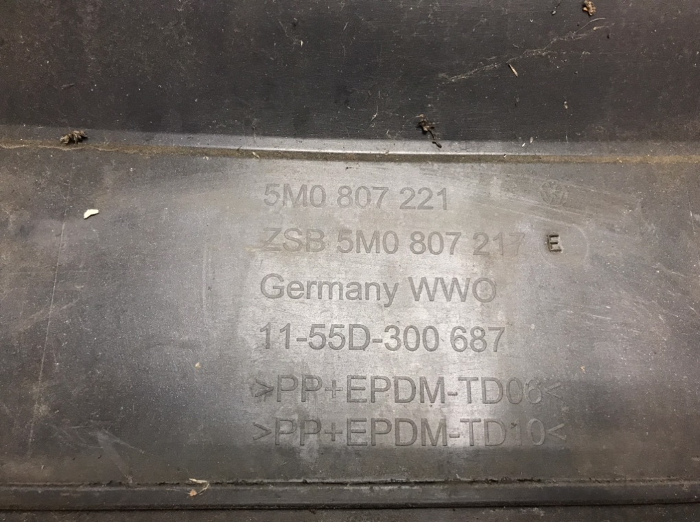 Бампер передний для Volkswagen Golf Plus, 2006 г. 1.6 i бензин б/у — фото 9