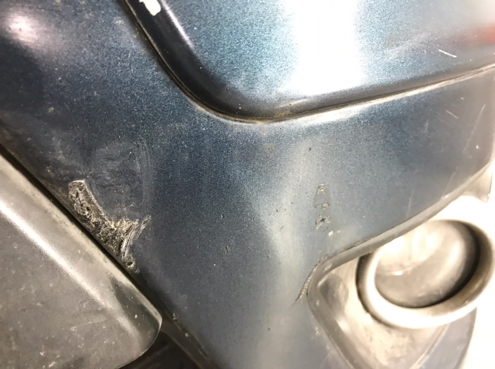 Бампер передний для Citroen C4, 2009 г. 2.0 HDI дизель б/у — фото 7