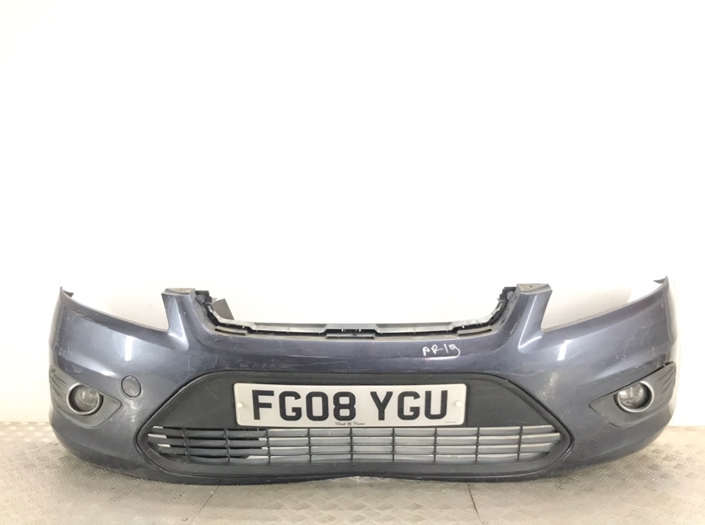 Бампер передний для Ford Focus, 2008 г. 1.8 i бензин б/у