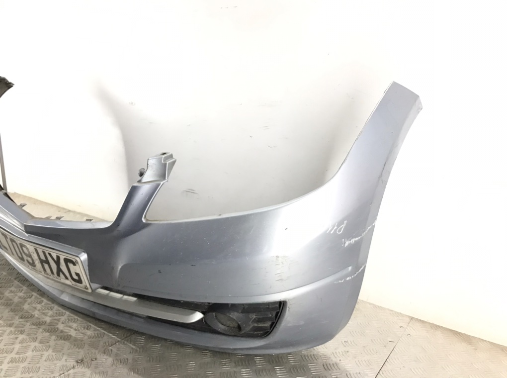 Бампер передний для Mercedes A W169, 2009 г. 2.0 CDi дизель б/у — фото 3