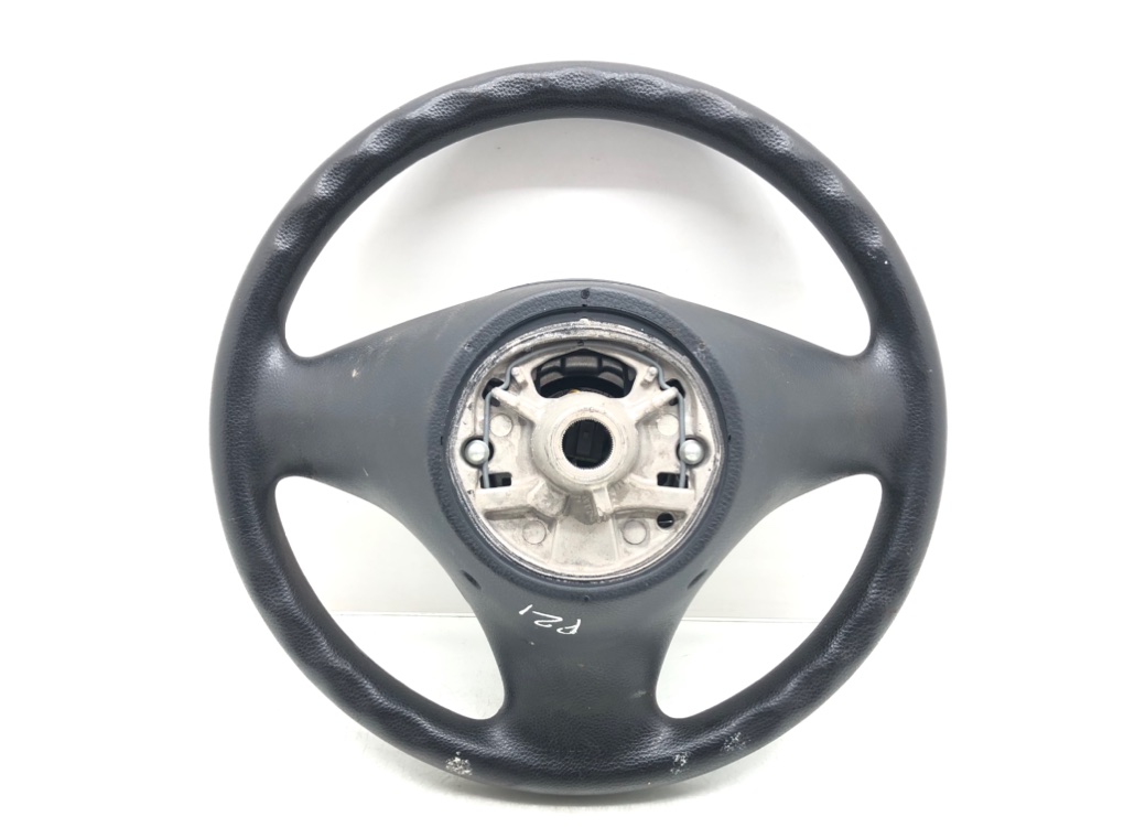 Руль для BMW 1 E87/E81/E82/E88, 2009 г. 2.0 TD дизель б/у — фото 2