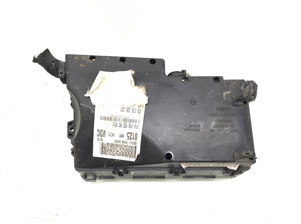 Блок предохранителей для Ford Fiesta, 2008 г. 1.3 i бензин б/у — фото 4