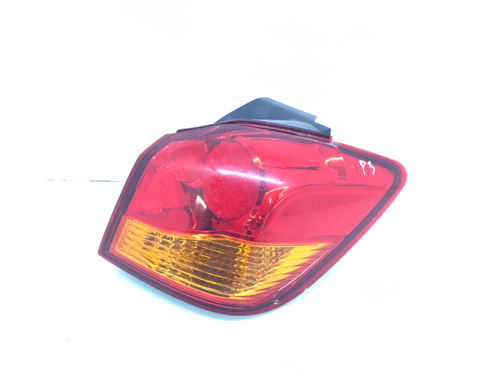 Фонарь задний правый для Mitsubishi ASX, 2012 г. 1.8 DiD дизель б/у
