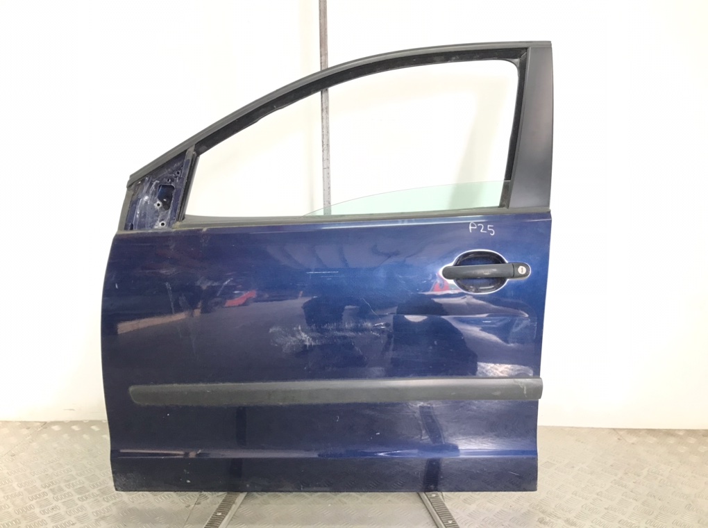 Дверь передняя левая для Volkswagen Polo, 2007 г. 1.2 i бензин б/у