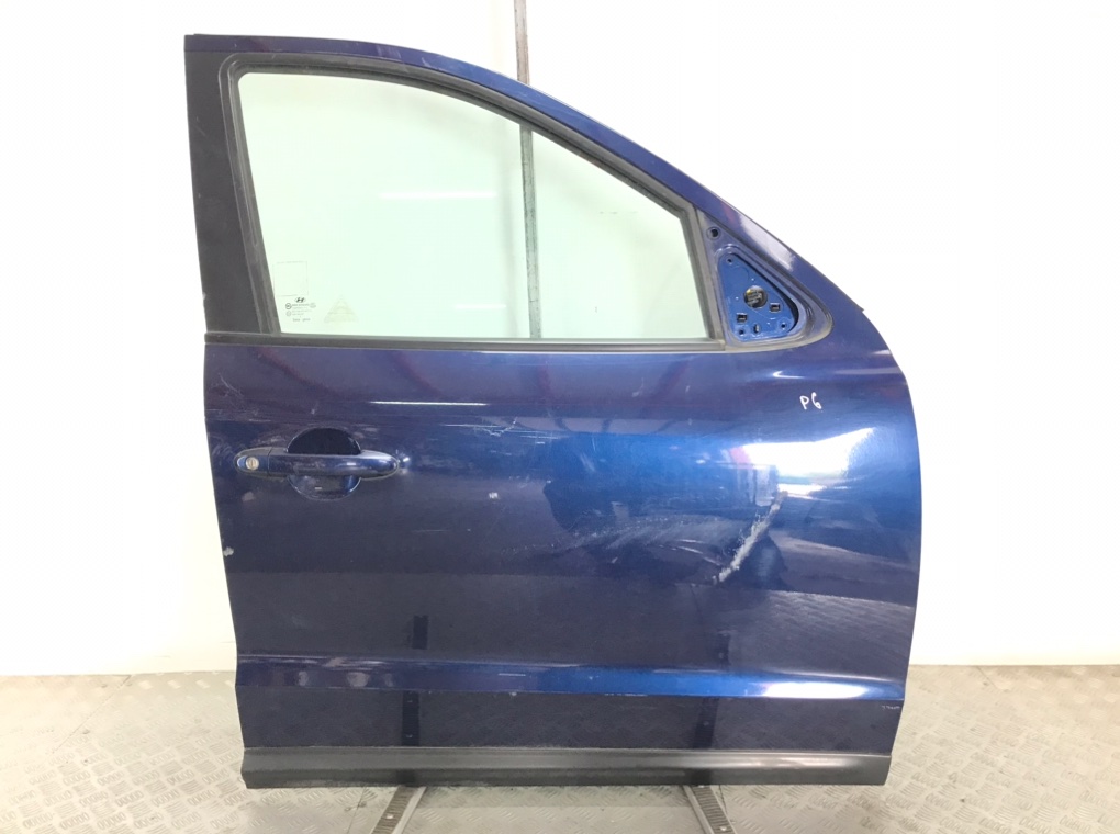 Дверь передняя правая для Hyundai Santa Fe, 2006 г. 2.2 CRDi дизель б/у