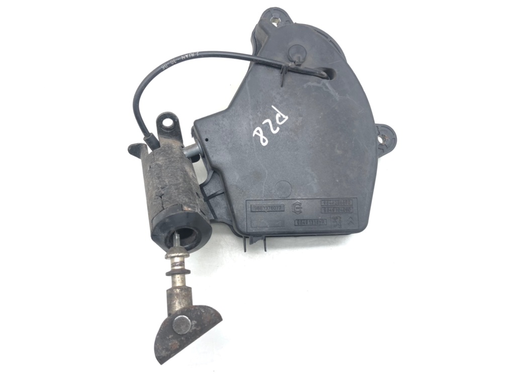 Крепление запаски для Citroen C8, 2006 г. 2.0 HDi дизель б/у