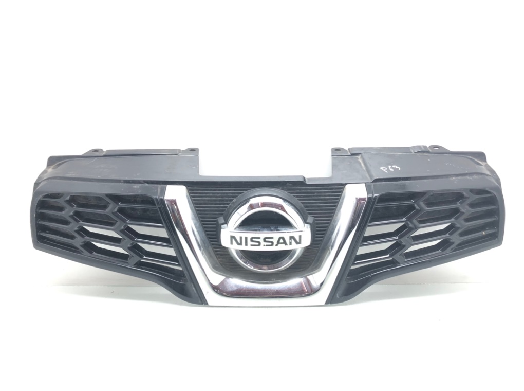 Решетка радиатора для Nissan Qashqai, 2010 г. 1.5 DCi дизель б/у