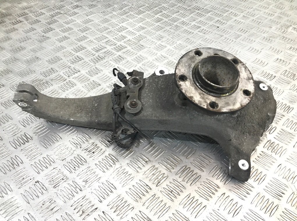 Кулак поворотный левый для BMW 5 F10/F11/GT F07, 2010 г. 2.0 D дизель б/у — фото 3