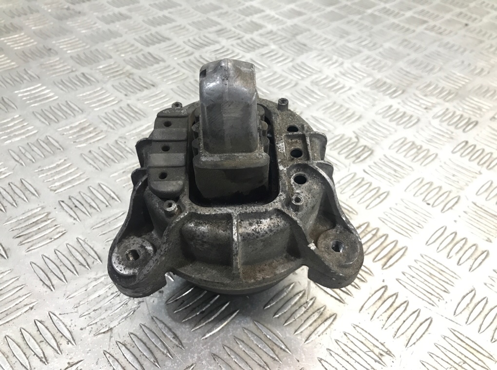 Подушка крепления двигателя для BMW 5 F10/F11/GT F07, 2010 г. 2.0 D дизель б/у — фото 4