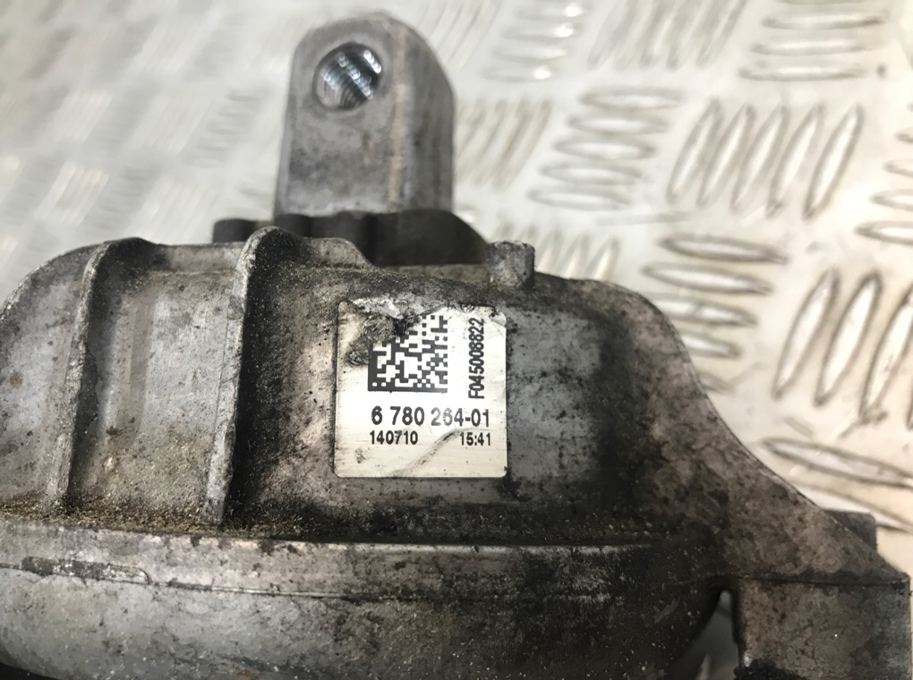 Подушка крепления двигателя для BMW 5 F10/F11/GT F07, 2010 г. 2.0 D дизель б/у — фото 6