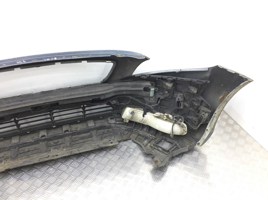 Бампер передний для Volvo V40, 2013 г. 1.6 TD дизель б/у — фото 7