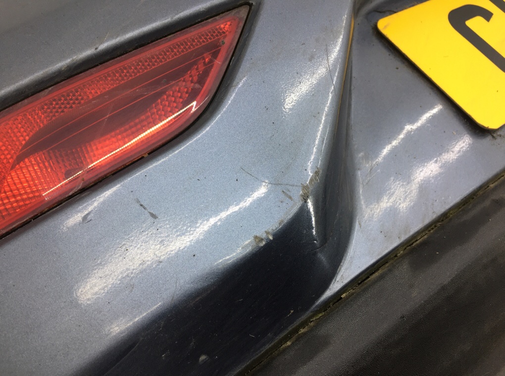 Бампер задний для Volvo V40, 2013 г. 1.6 TD дизель б/у — фото 10