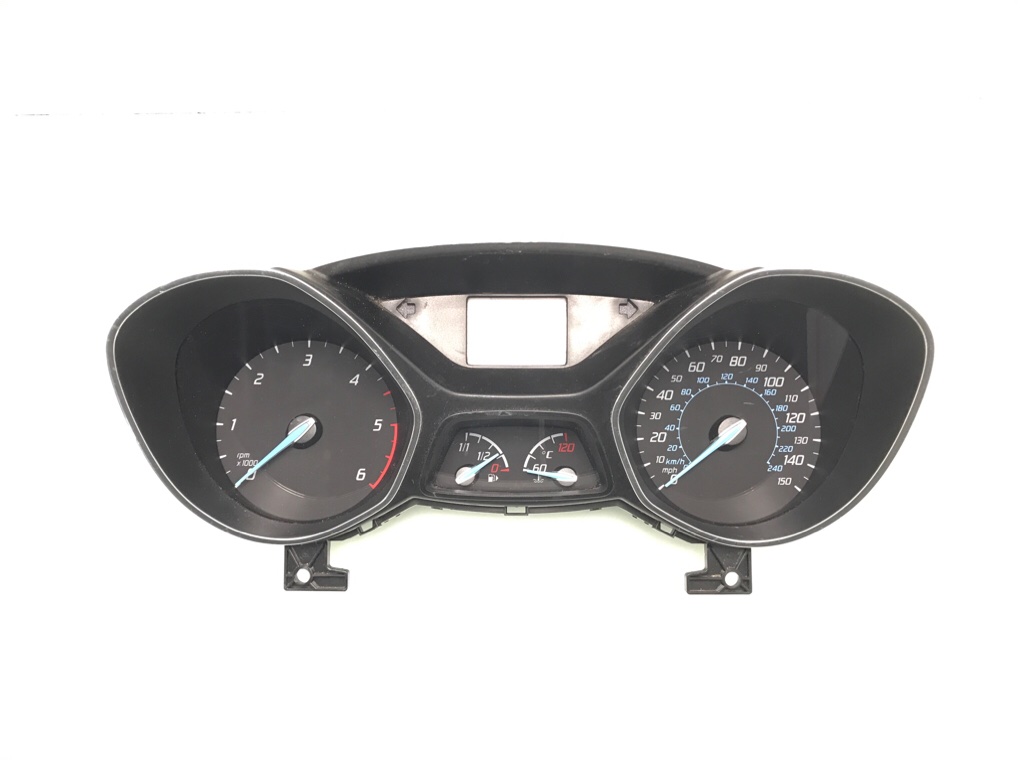 Щиток приборов (приборная панель) для Ford Focus, 2013 г. 1.6 TDCI дизель б/у