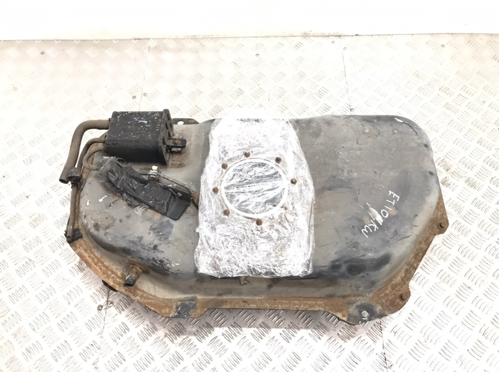 Бак топливный для Hyundai i10, 2010 г. 1.2 i бензин б/у