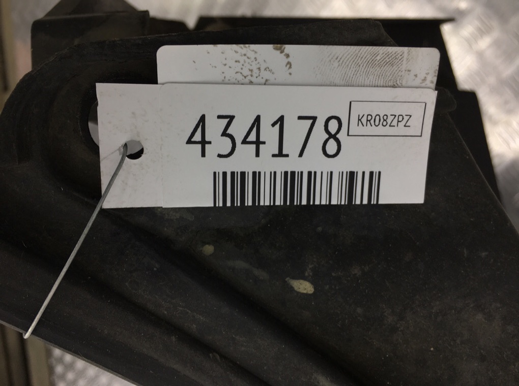 Панель передняя (телевизор) для Audi A4, 2008 г. 2.0 TDi дизель б/у — фото 7