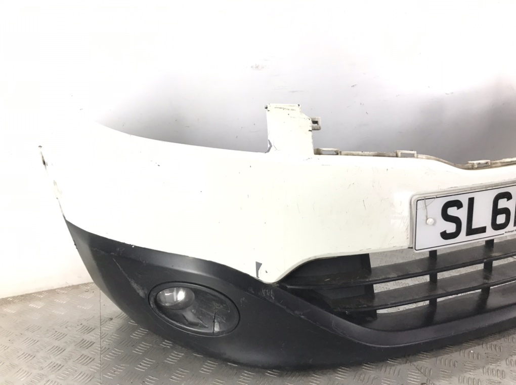 Бампер передний для Nissan Qashqai, 2011 г. 1.5 DCi дизель б/у — фото 2