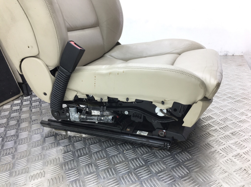 Салон (комплект сидений) для BMW 5 F10/F11/GT F07, 2010 г. 2.0 TD дизель б/у — фото 18