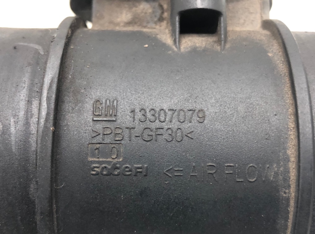 Расходомер воздуха для Opel Corsa, 2010 г. 1.4 i бензин б/у — фото 6