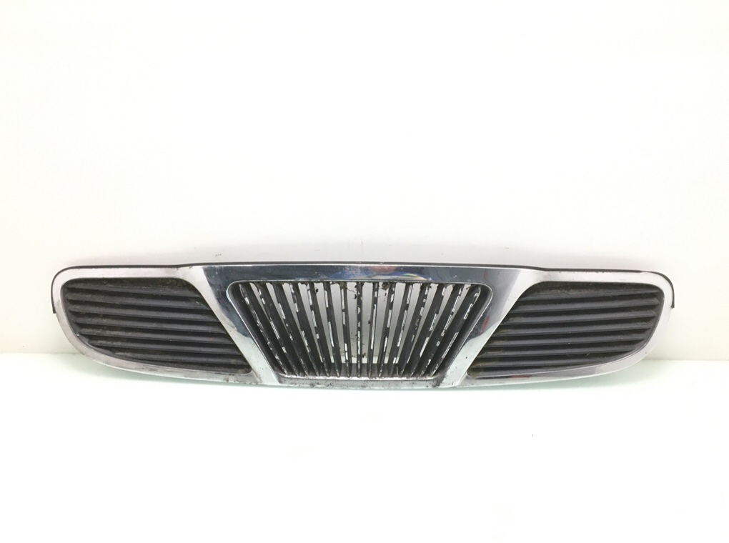 Решетка радиатора для Daewoo Leganza, 1998 г. 2.0 i бензин б/у