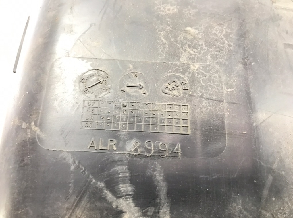 Защита арок передняя правая (подкрылок) для Land Rover Range Rover, 2002 г. 4.6 i бензин б/у — фото 5