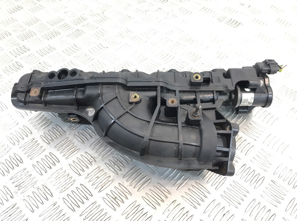 Коллектор впускной для Hyundai ix35, 2010 г. 2.0 CRDi дизель б/у