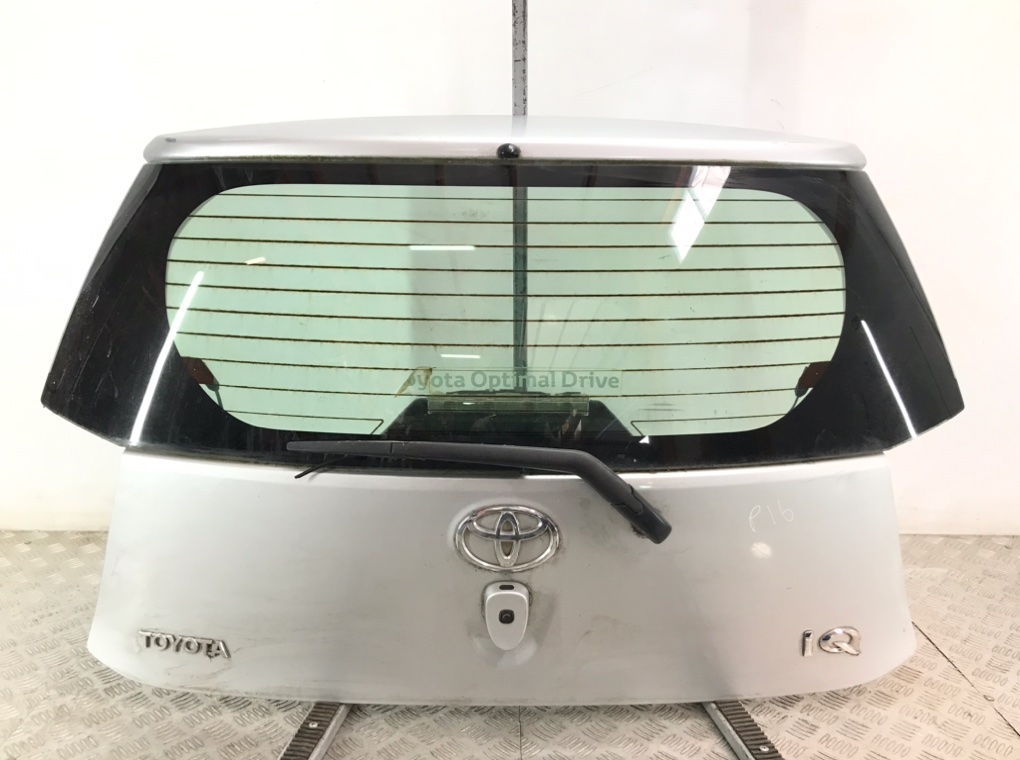 Крышка багажника для Toyota iQ, 2011 г. 1.0 i бензин б/у