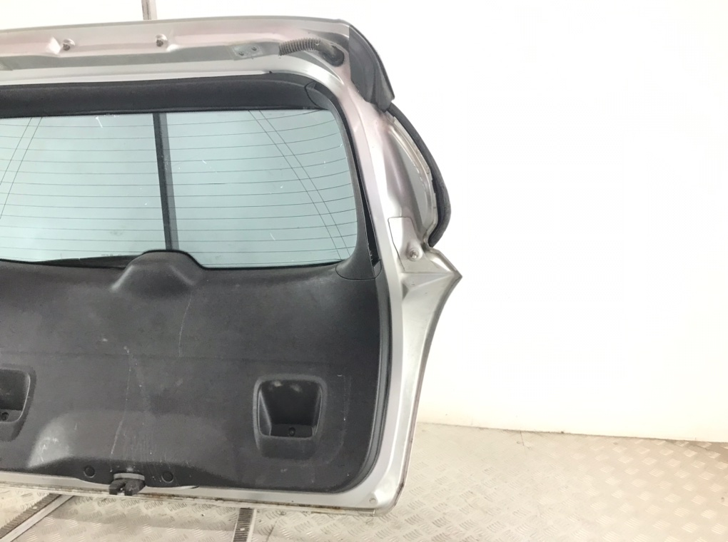 Крышка багажника для Peugeot 308, 2012 г. 1.6 HDi дизель б/у — фото 6