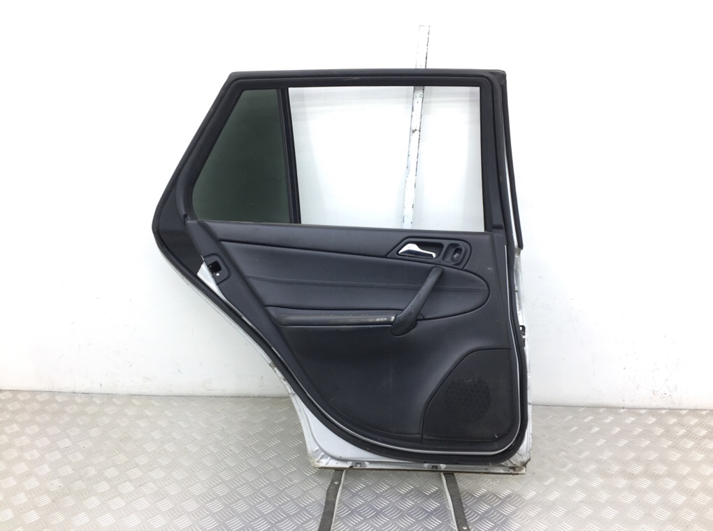 Дверь задняя левая для Mercedes C W203, 2005 г. 1.8 i бензин б/у — фото 4