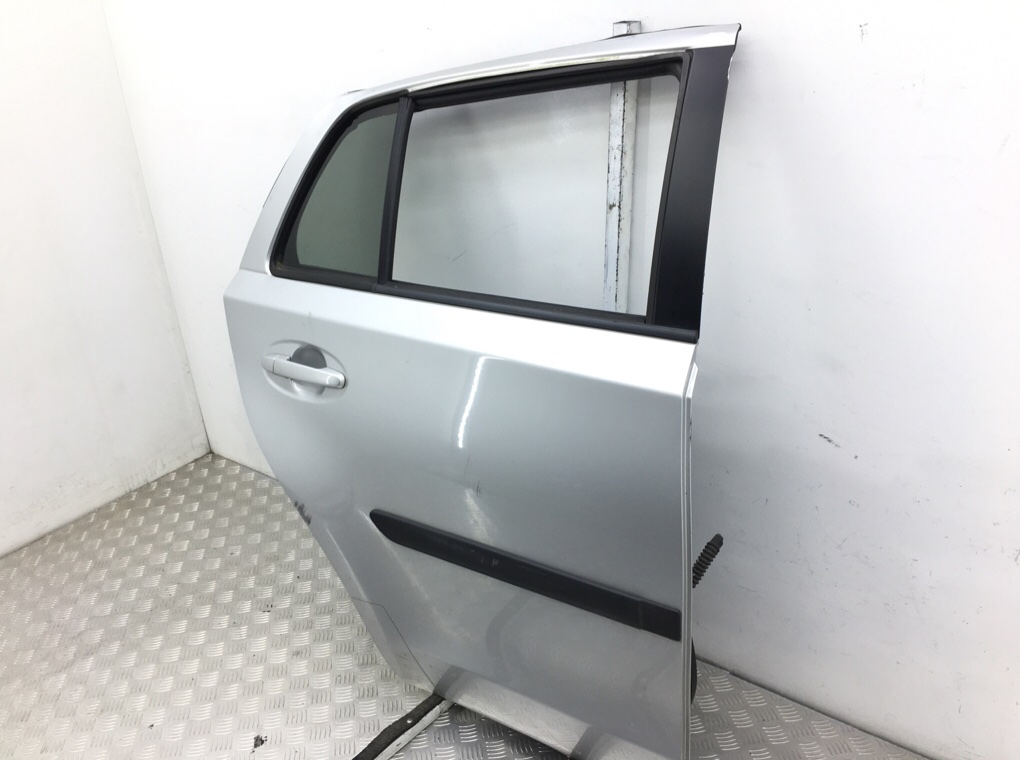 Дверь задняя правая для Toyota Urban Cruiser, 2010 г. 1.4 D-4D дизель б/у — фото 3