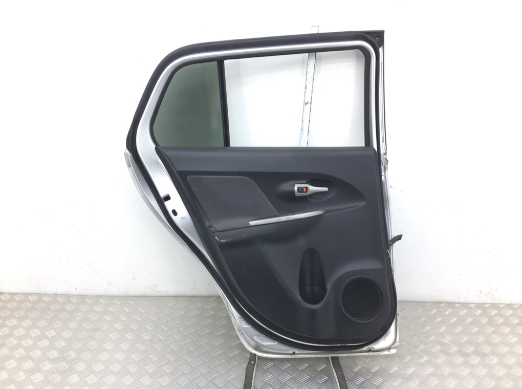 Дверь задняя левая для Toyota Urban Cruiser, 2010 г. 1.4 D-4D дизель б/у — фото 4