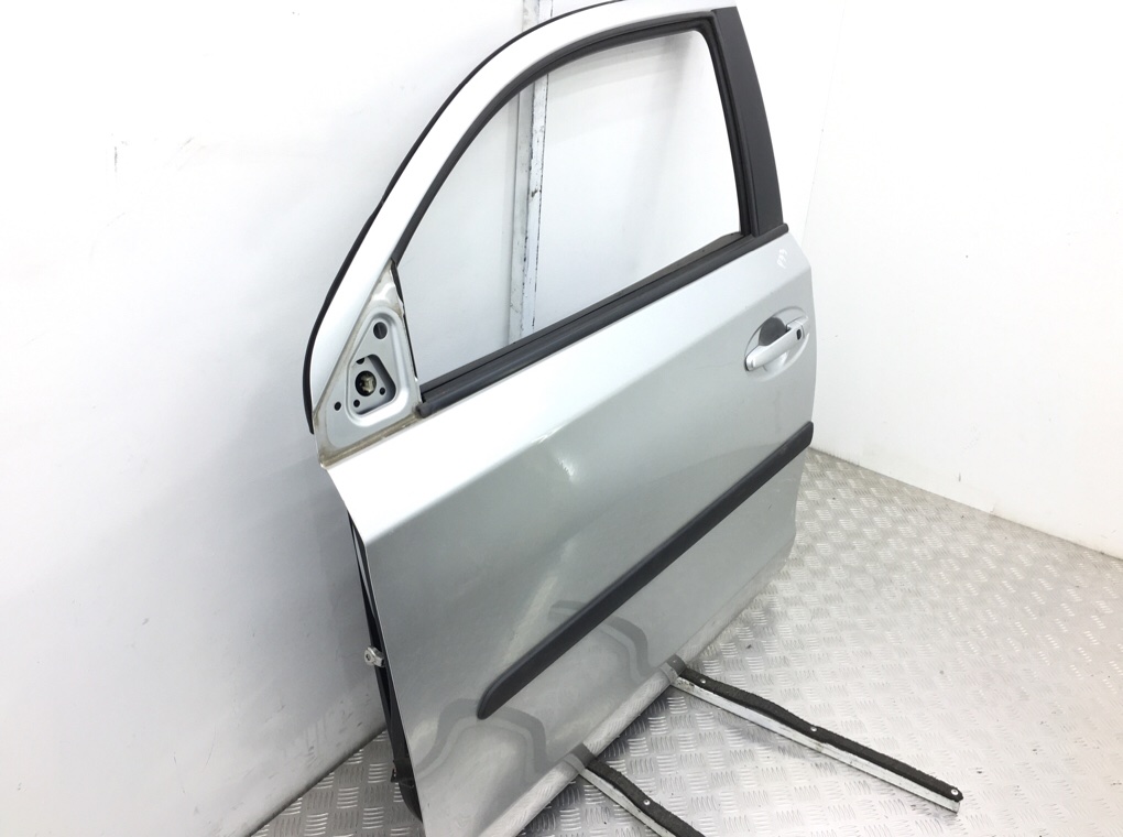 Дверь передняя левая для Toyota Urban Cruiser, 2010 г. 1.4 D-4D дизель б/у — фото 2