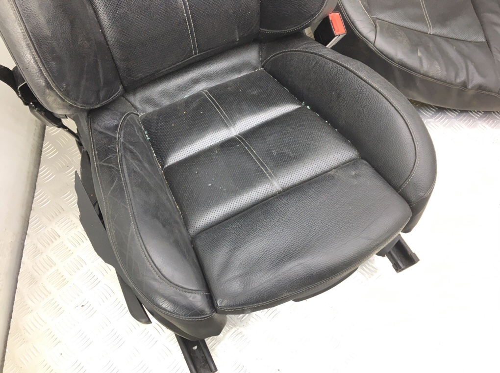 Салон (комплект сидений) для Opel Astra, 2013 г. 2.0 CDTi дизель б/у — фото 3