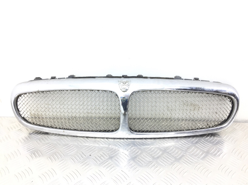 Решетка радиатора для Jaguar X-Type, 2003 г. 2.1 i бензин б/у