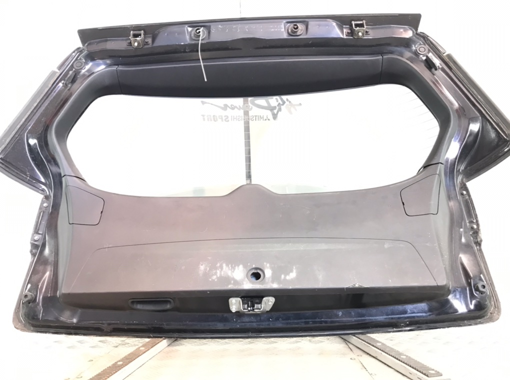 Крышка багажника для Mitsubishi Outlander, 2007 г. 2.0 DiD дизель б/у — фото 8