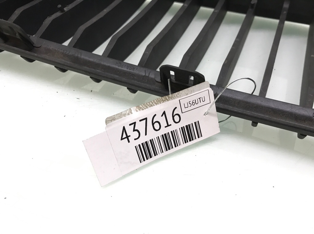 Решетка радиатора для BMW 3 E90/E91/E92/E93, 2006 г. 2.5 i бензин б/у — фото 6