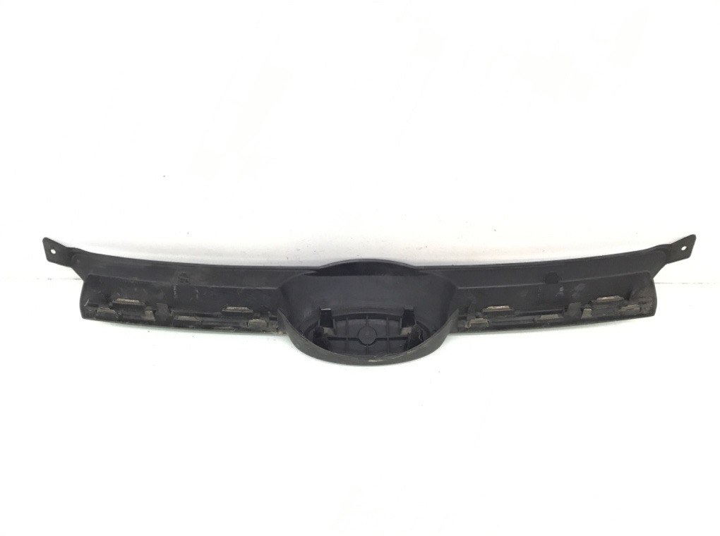 Решетка радиатора для Ford Focus, 2011 г. 1.6 i бензин б/у — фото 3