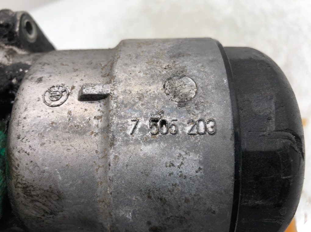 Корпус масляного фильтра для BMW 3 E90/E91/E92/E93, 2006 г. 2.0 i бензин б/у — фото 7