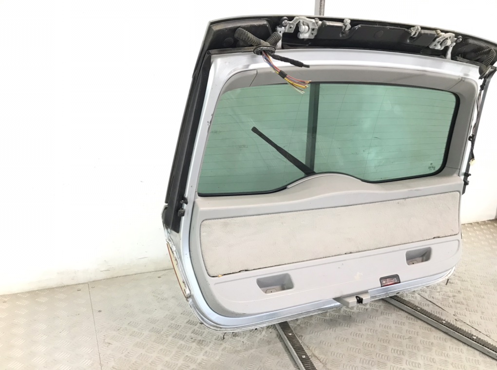 Крышка багажника для BMW 3 E90/E91/E92/E93, 2009 г. 2.0 i бензин б/у — фото 5