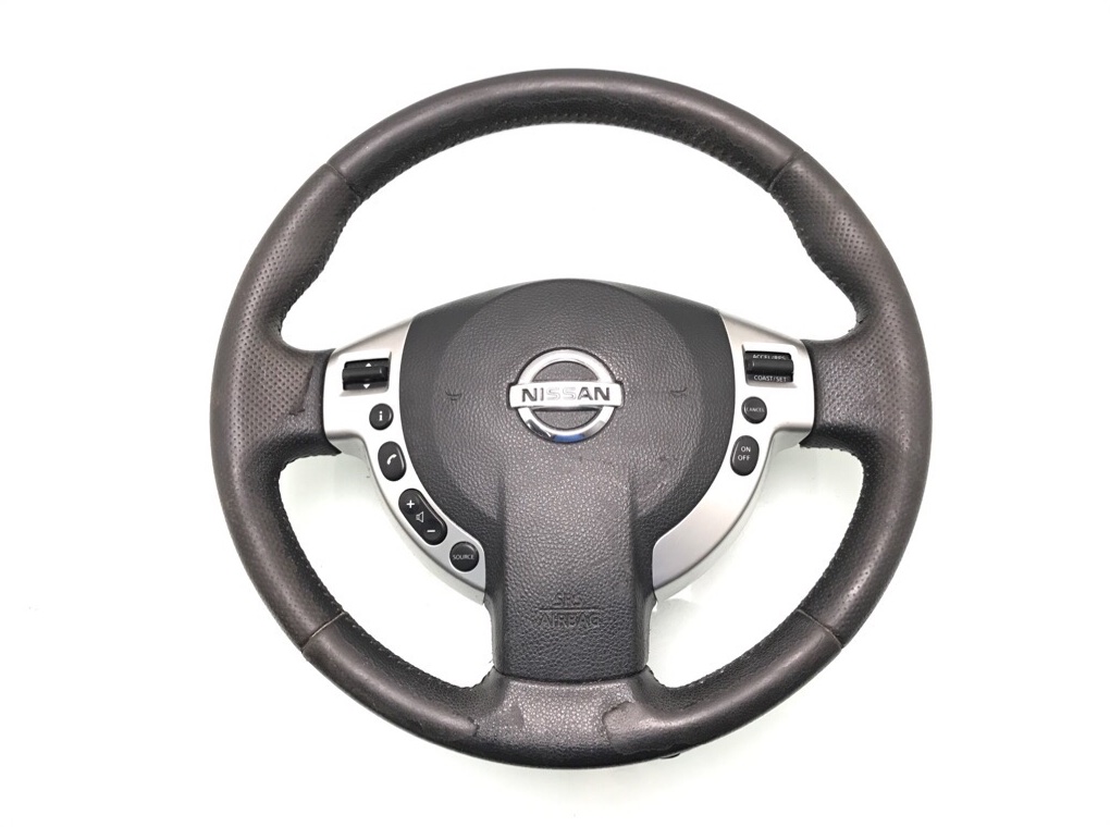 Руль для Nissan Qashqai, 2008 г. 2.0 DCi дизель б/у