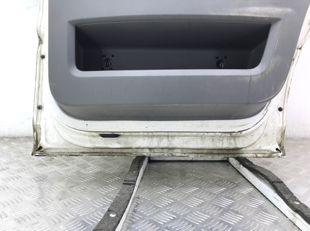 Дверь передняя левая для Volkswagen Crafter, 2019 г. 2.0 TDi дизель б/у — фото 5