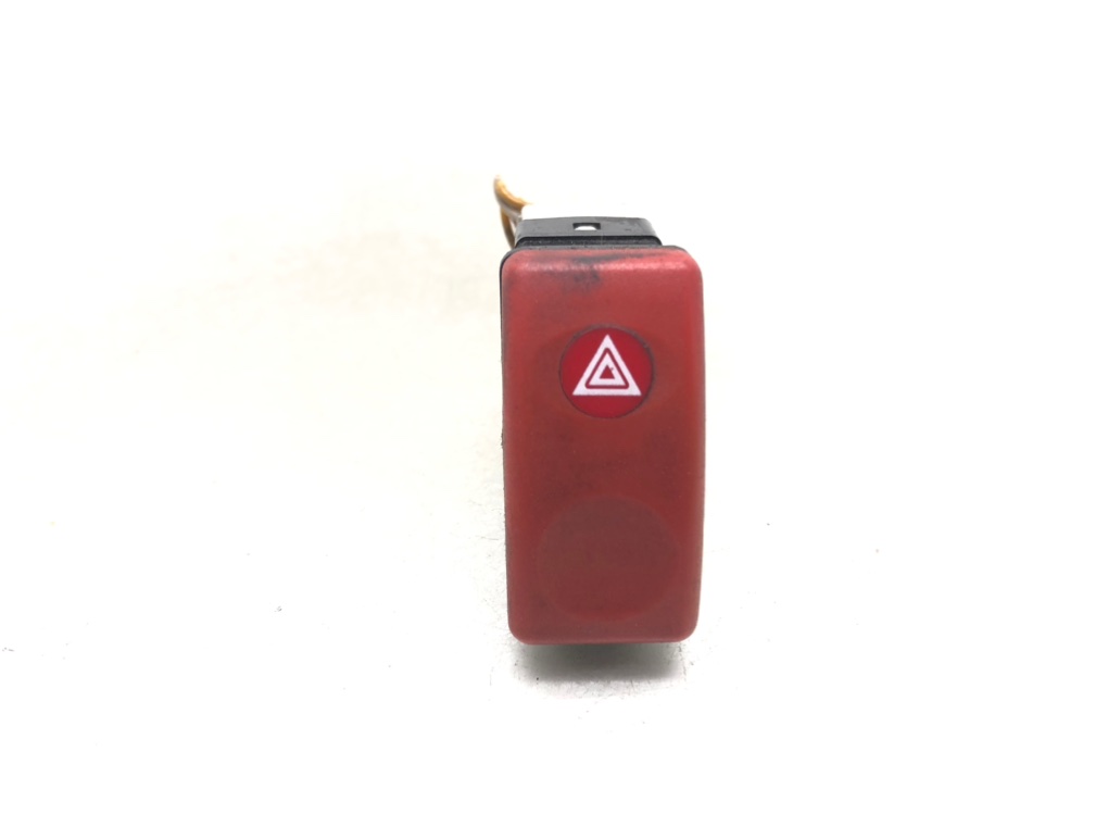 Кнопка аварийной сигнализации для DAF LF, 2011 г. 4.5 D дизель б/у