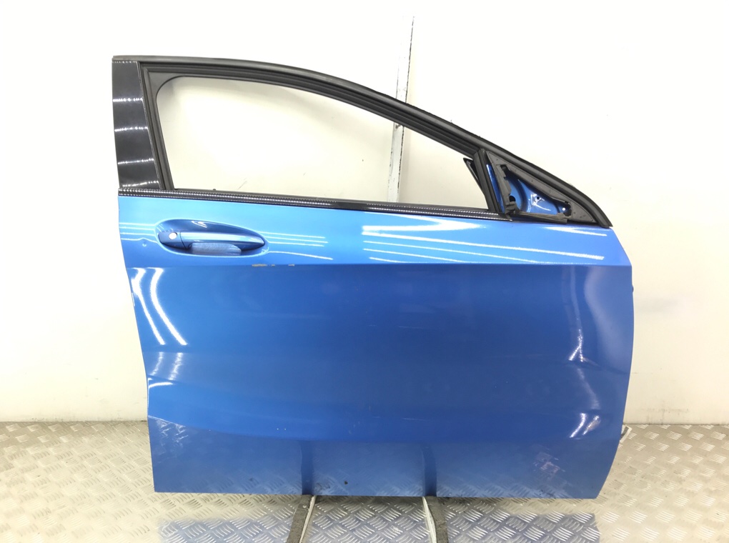 Дверь передняя правая для Mercedes A W176, 2014 г. 2.2 CDi дизель б/у