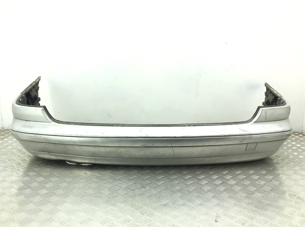 Бампер задний для Mercedes C W203, 2004 г. 2.2 CDi дизель б/у