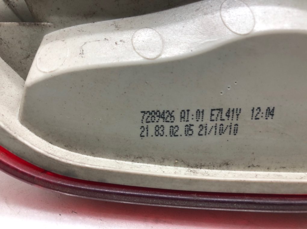 Фонарь задний правый для BMW 3 E90/E91/E92/E93, 2010 г. 2.0 TD дизель б/у — фото 7