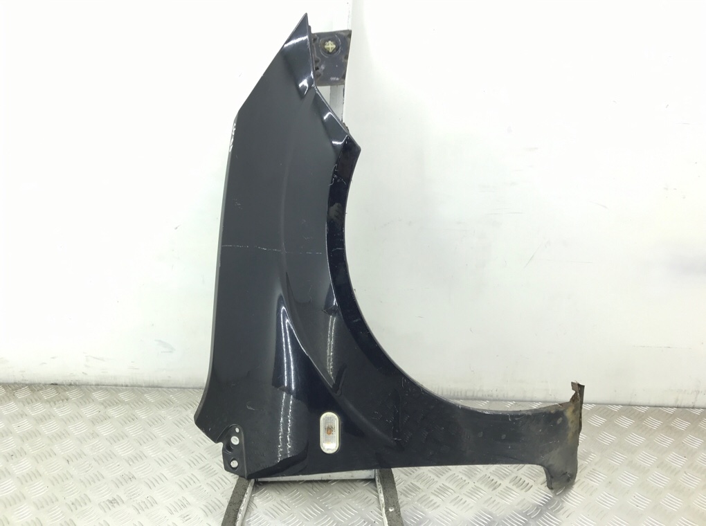 Крыло переднее правое для Ford Fiesta, 2004 г. 1.4 i бензин б/у