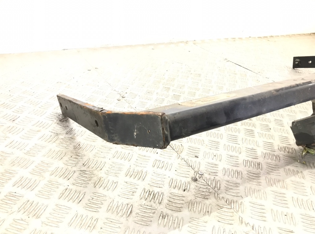 Прицепное устройство (фаркоп) для Volkswagen Passat, 2006 г. 1.9 TDi дизель б/у — фото 2