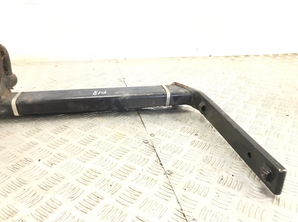 Прицепное устройство (фаркоп) для Volkswagen Passat, 2006 г. 1.9 TDi дизель б/у — фото 6