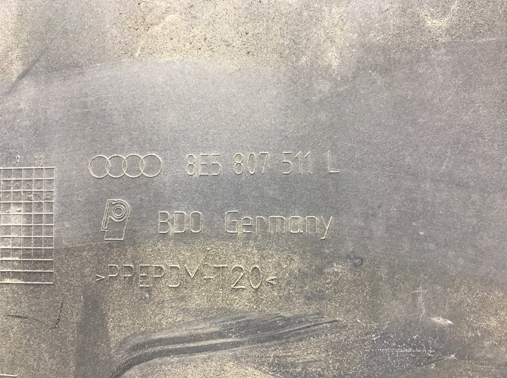 Бампер задний для Audi A4, 2006 г. 2.0 TDi дизель б/у — фото 11