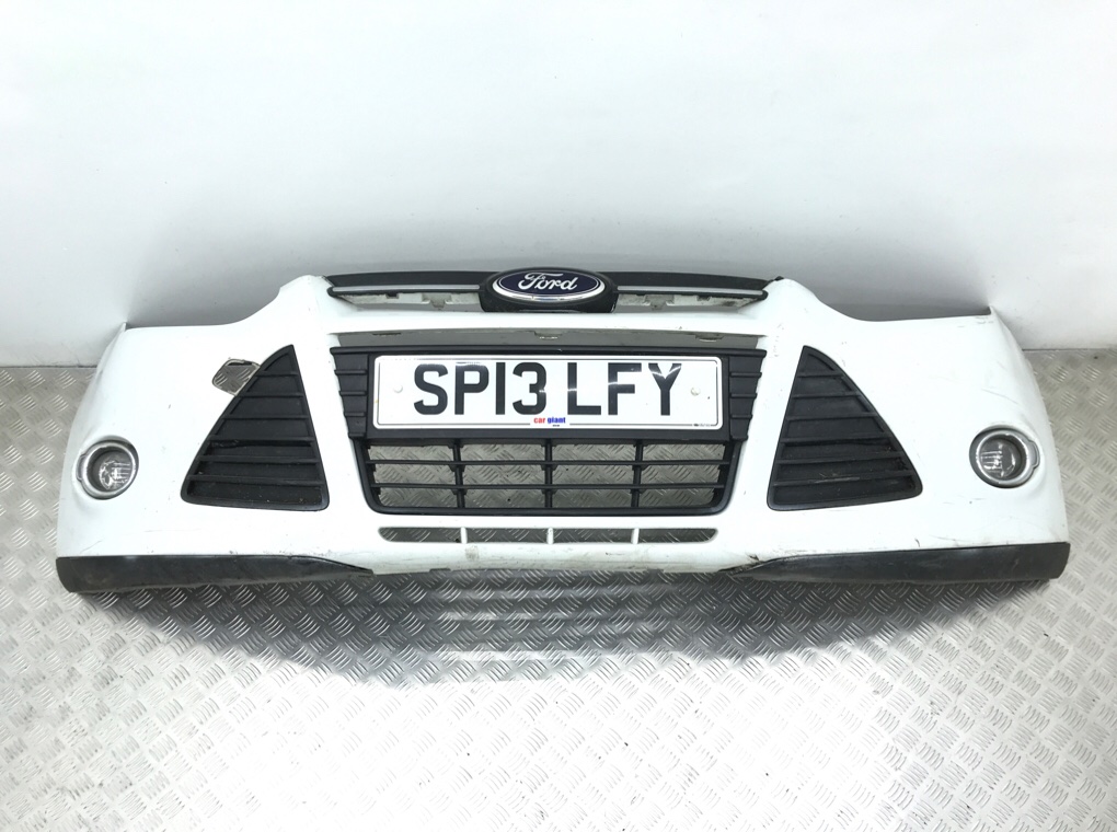Бампер передний для Ford Focus, 2013 г. 1.0 Ti бензин б/у
