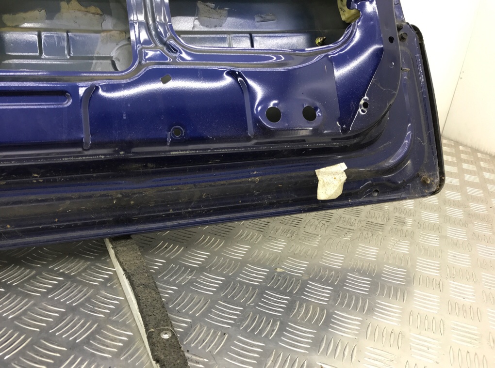Крышка багажника для Honda CR-V, 2002 г. 2.0 i бензин б/у — фото 5